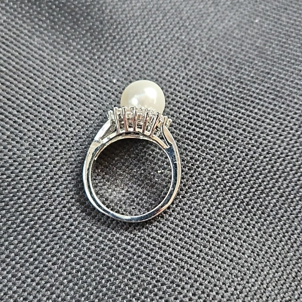 Silver Pearl & Rhinestone Ring Size 7.5